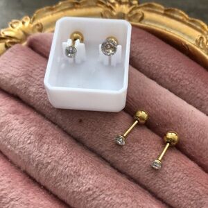 4 pieces set Elegant Gold and rhinestone diamond fashion mini Stud Earrings
